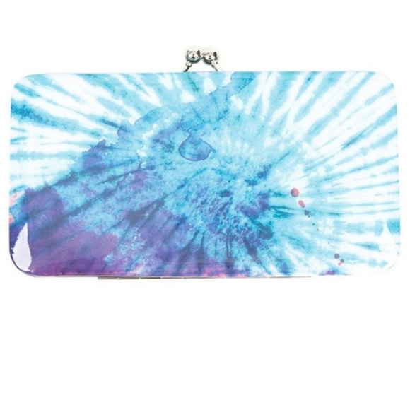 💙 Disney Loungefly Lilo & Stitch Tie Dye Kisslock Hinge Wallet - Picture 2 of 9